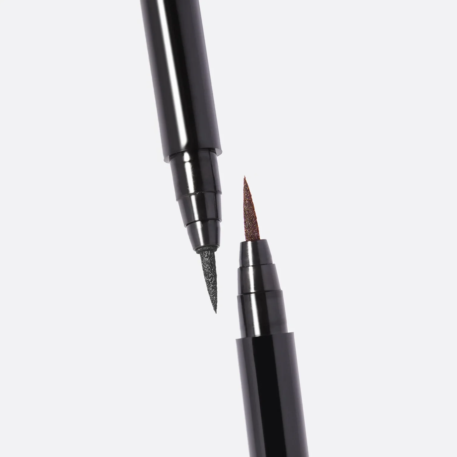 Youngblood Eye-mazing Liquid Liner Pen G