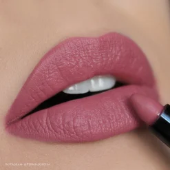 Youngblood Mineral Crème Lipstick Angeleno